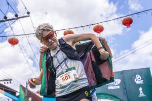 BIB: 501
                            <button type="button" onclick="openModal(21763757)" class="btn btn-primary btn-sm float-right btn-popup" data-toggle="modal" data-target=".modal-high-quality">
                        <i class="fas fa-shopping-cart"></i> Add to Cart
                    </button>
                                            <button type="button" onclick="isThisMe(21763757, true)" class="btn btn-success btn-sm float-right btn-popup btn-isme hidden" data-toggle="tooltip" data-placement="bottom" title="นี่คือรูปของคุณใช่ไหม คลิกที่นี่เพื่อเอาเข้าอัลบั้ม">
                        <i class="fas fa-plus"></i> Add to album
                    </button>
                    <button type="button" onclick="isThisMe(21763757, false)" class="btn btn-warning btn-sm float-right btn-popup btn-isnotme hidden">
                        <i class="fas fa-ban"></i> Remove from album
                    </button>